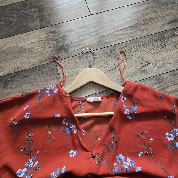 Sienna Sky Orange Small Womens Top - Picture 8 of 11